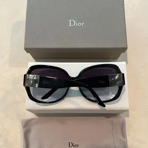 Brand New Christian Dior Women\'s Sunglasses DIORCLASSI-807-JJ Dior | Accessories | Brand New Christian Dior Womens  main image 2